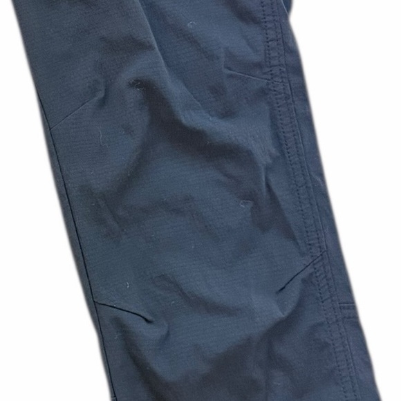 Athleta Trekkie Hiking Athletic Pant Outdoor Travel Zip Pockets Straight - Picture 5 of 10
